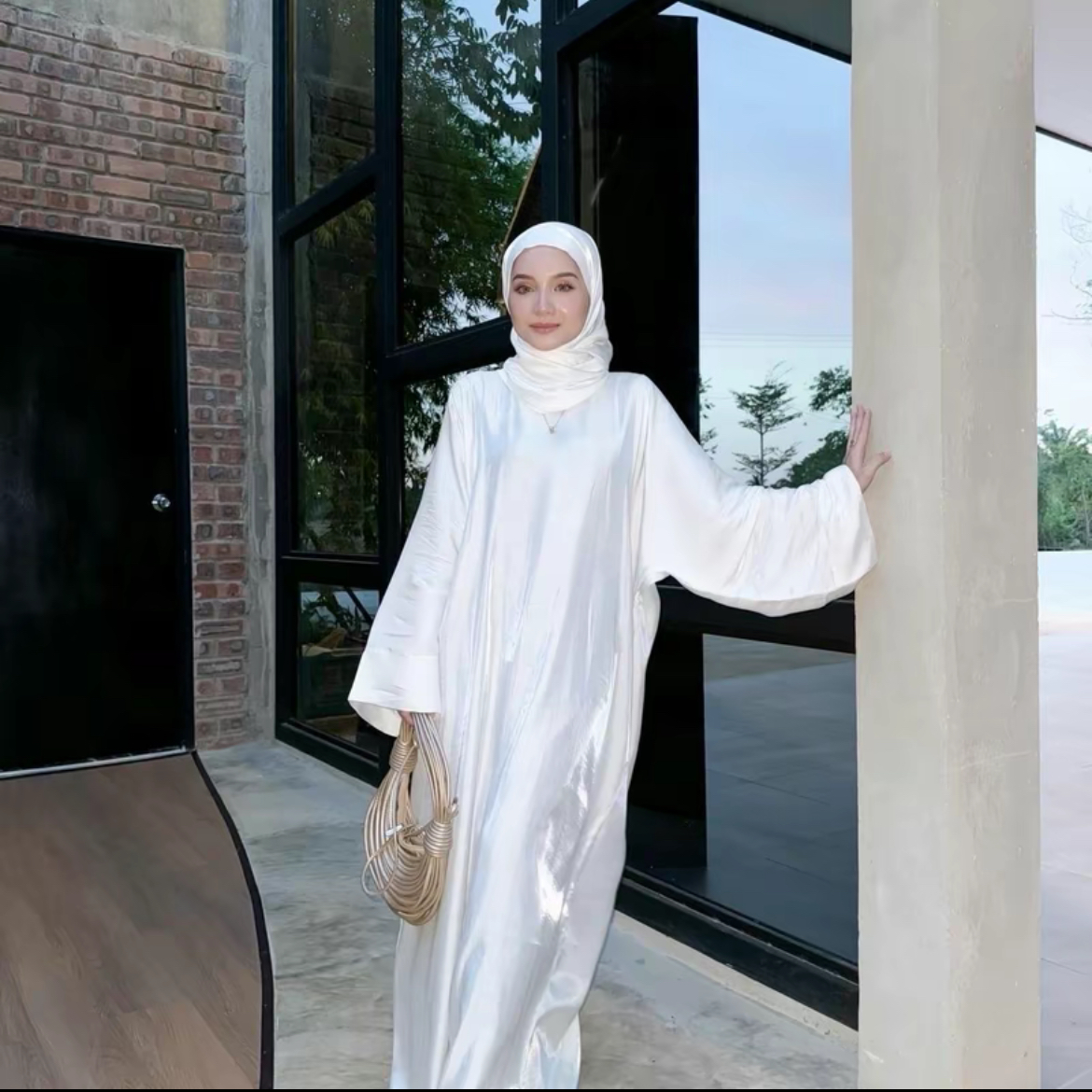 Premium Shimmer Abaya - Type 2