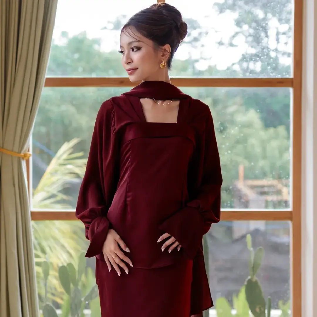 Modern Muse: Andrea Kurung Set with Shawl