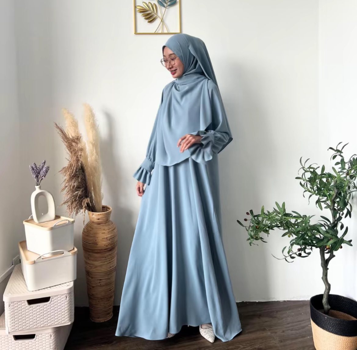 Sofeya one set with shawl