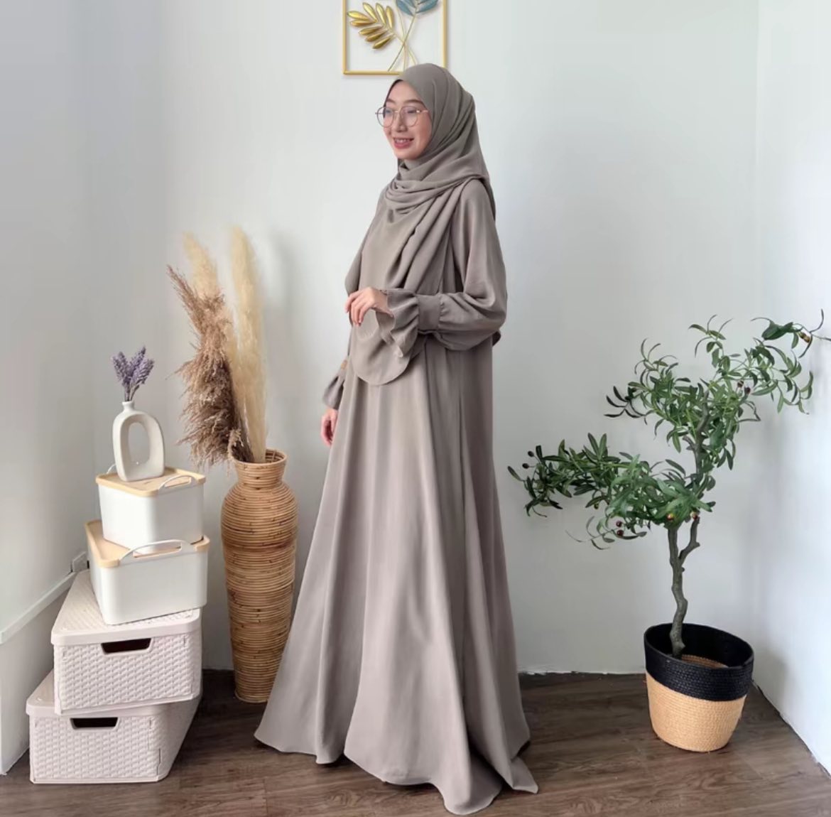 Sofeya one set with shawl