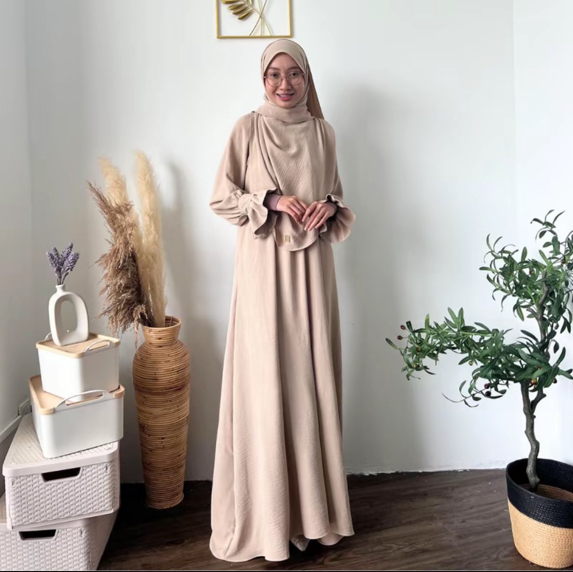 Sofeya one set with shawl