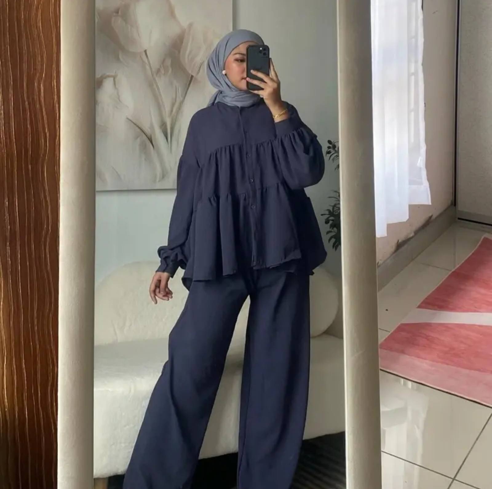 Blouse and pants one set