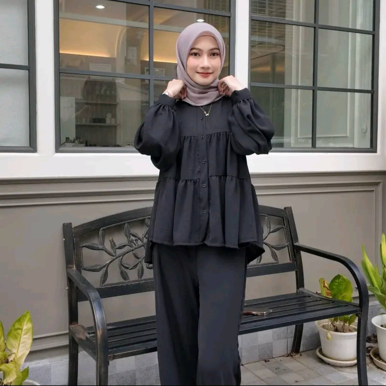 Blouse and pants one set
