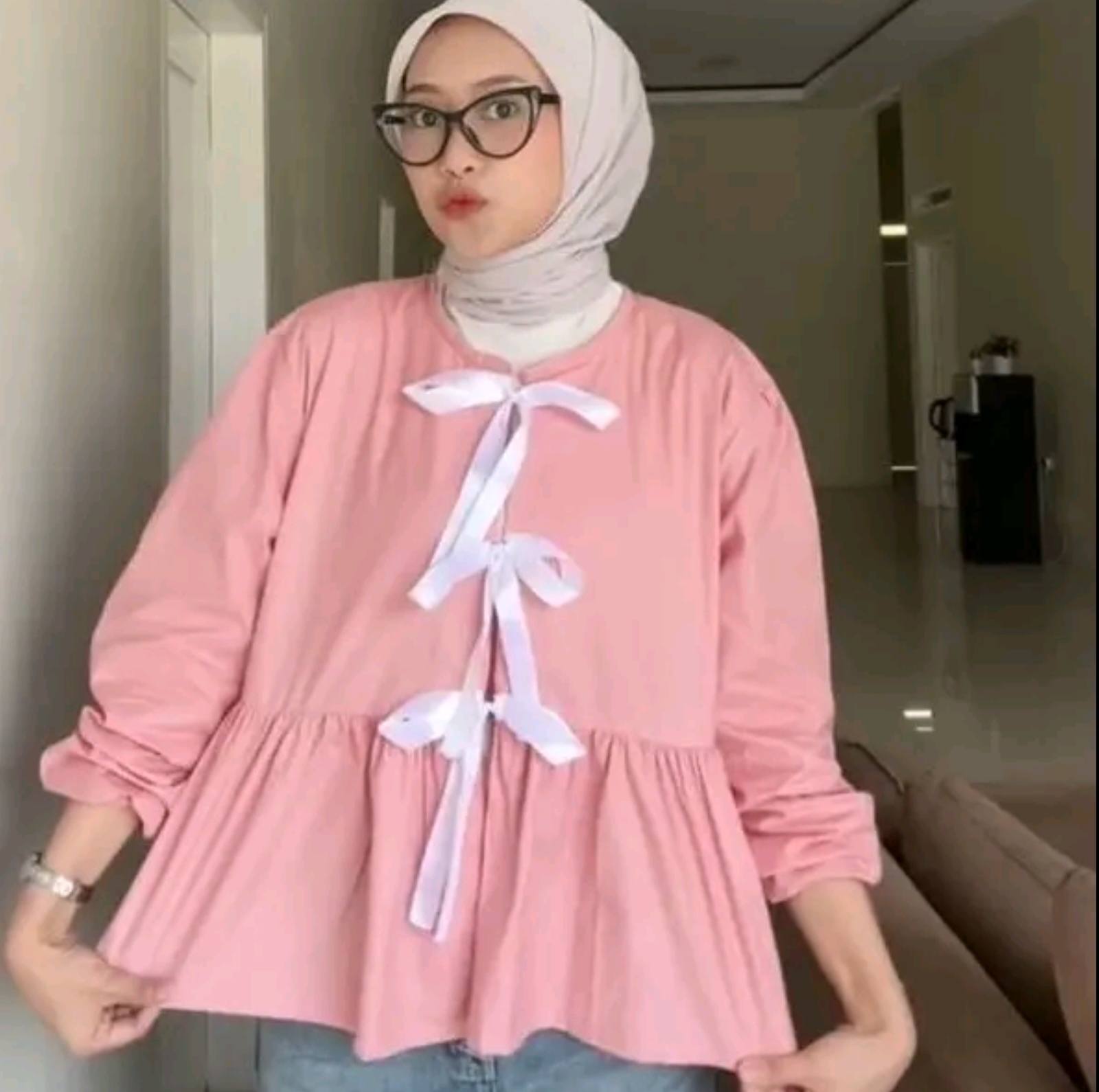 Ribbon blouse