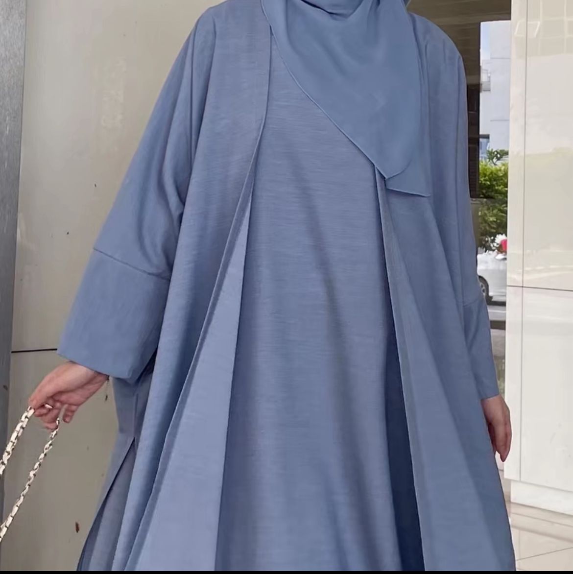 Yara abaya 4.0