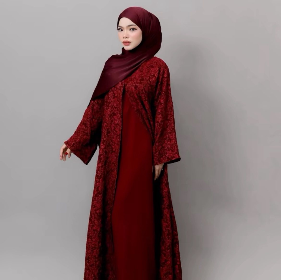 Nuur abaya 