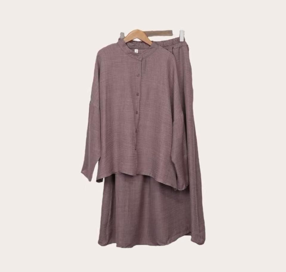 Panda eyes blouse and skirts